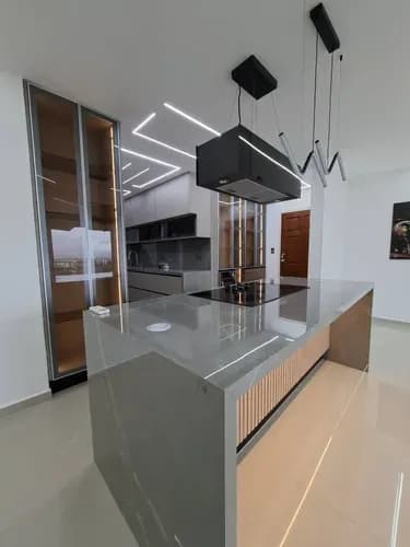 Np Apartamento En Venta En La Trigaleña Res. Capri Palace Planta 100% Código 330331