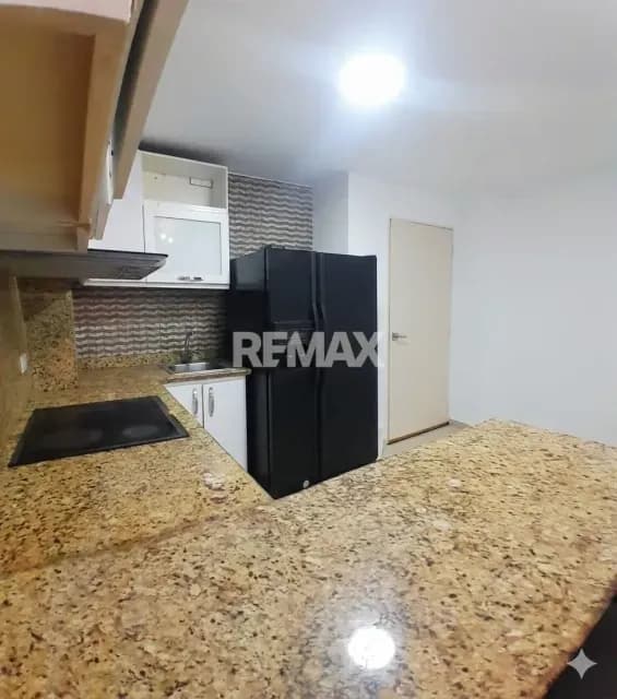 Alquiler apartamento de 66 mtrs Chuao