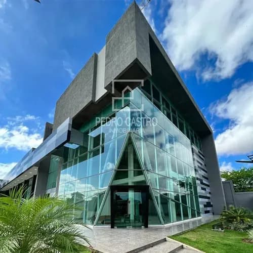 Venta Centro Comercial A Estrenar, Ubicado En Unare, Avenida Guayana Frente Del Aeropuerto, Puerto Ordaz, Venezuela