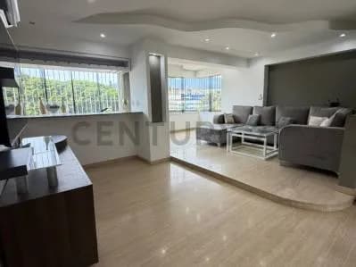 Apartamento En Alquiler El Paraiso 105mts2 3ha/2ba/1pe