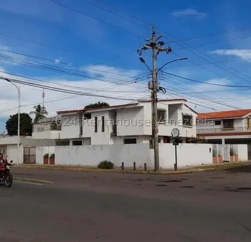 Casa En Venta En Zona Norte Mls #25-1820 P.s
