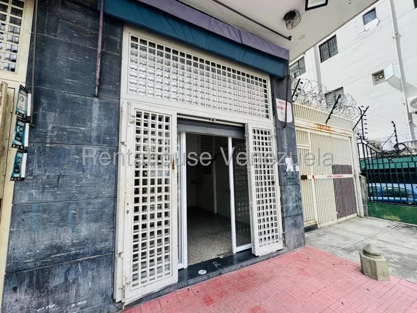 Comercial (Local Comercial) en Alquiler en Las Delicias de Sabana Grande, Distrito Metropolitano