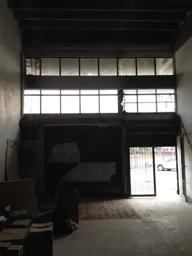 Ec Vende Local En La Av. Michelena