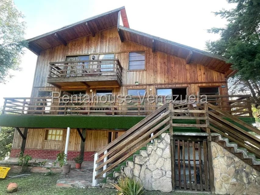 Casa (Colonial) en Venta en El Junko, Distrito Metropolitano