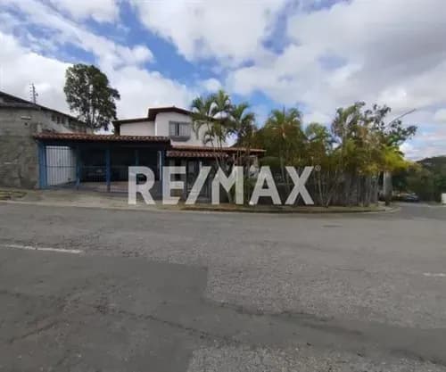 Casa En Venta - Urb Macaracuay