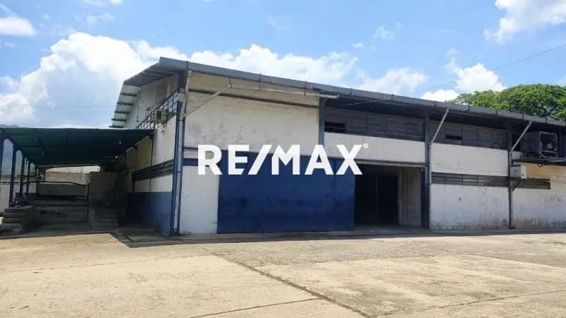 Galpon en Venta Zona Industrial Santa Rosa Puerto Cabello
