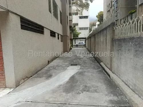 Amplio Y Hermoso Apartamento En Venta Ubicado En San Bernandino 26-16504