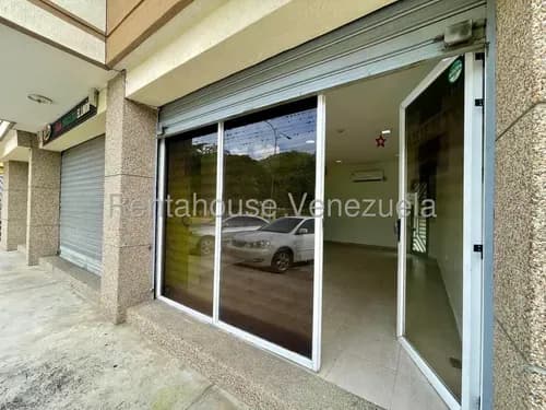 Excelente Local En Alquiler En Avenida Universidad El Limon Maracay Excelente Punto Comercial Para Consultorio Venta De Repuestos Oficina Comercial Nela 26-10926