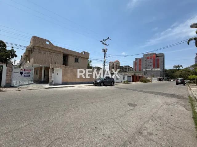 VENTA DE TOWNHOUSE