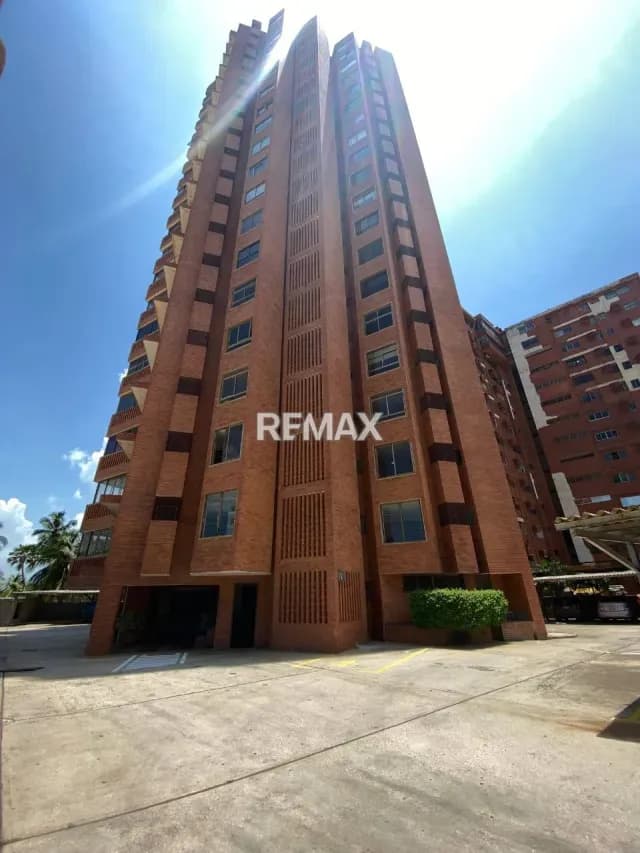 APTO EDIF IMATACA AV MILAGRO 1ER PISO