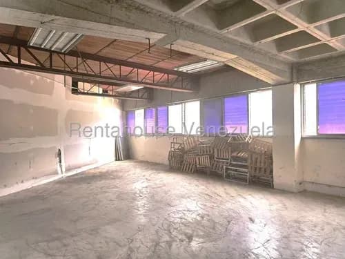 La Yaguara Venta Galpon Edificio Industrial Oficinas Montacarga