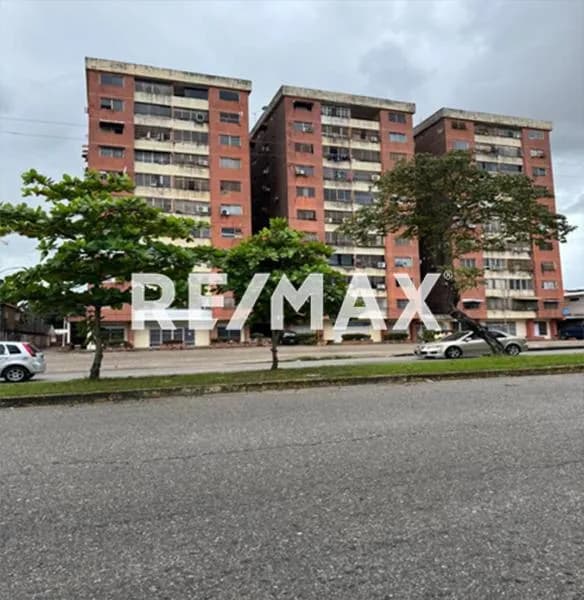 Se Vende Apartamento en El Tama, Avenida Libertador
