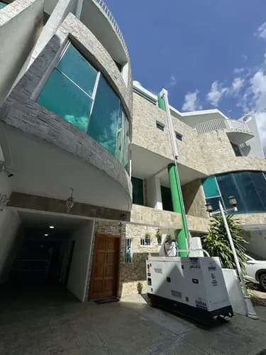 Tonwhause En Venta En Terrazas Del Castaño Propiedad De Lujo.maracay Edo Aragua.kl
