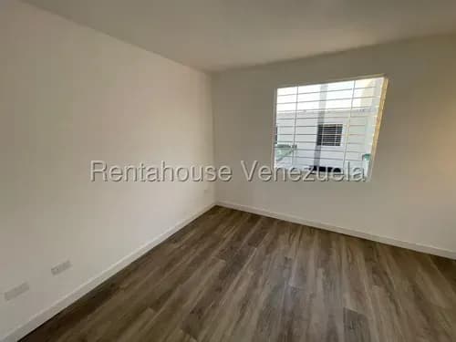 # 26-19284 Venta Casa Moderna En Urbanismo Privado Caminos De Tarabana Cabudare,lara Gm
