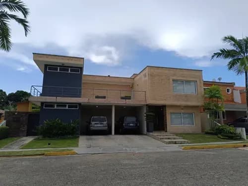 Casa En Venta En Conjunto Privado Villa Laguna Club, Guataparo, Valencia, Carabobo Planta Y Pozo Acabados De Lujo Yd
