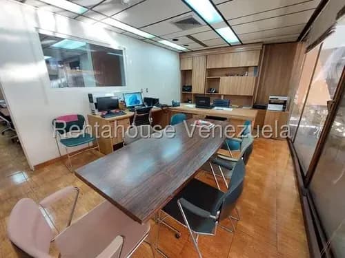 Te Presento Una Excepcional Oficina En Venta De 89.77 M2 Ubicada En El Prestigioso Centro Comercial Ciudad Tamanaco (ccct) En Chuao Mls #26-17769
