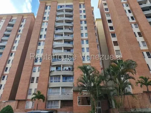 Lindo Y Comodo Apartamento En Venta En Miravila Yb 26-19726