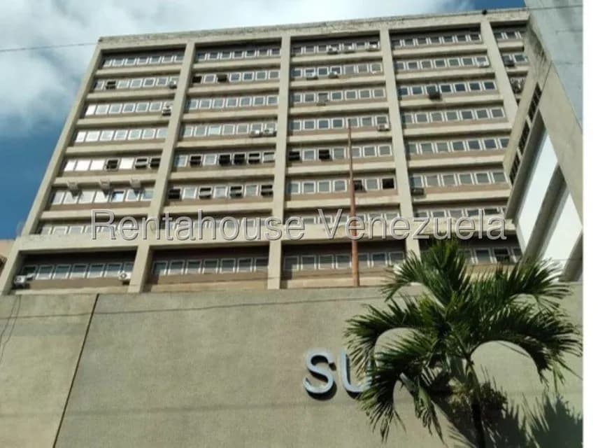 Comercial (Oficina) en Alquiler en Parroquia Santa Teresa, Distrito Metropolitano