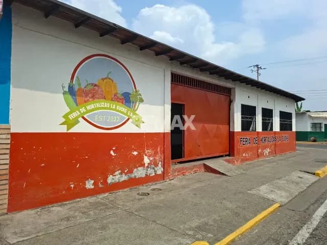 En Venta Local Comercial ubicado en Guanare, Av. Sucre esquina Carrera 9, Guanare, Portuguesa, Venezuela