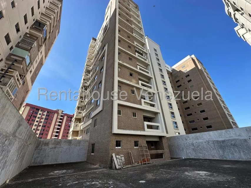 Apartamento (1 Nivel) en Venta en Base Aragua, Aragua