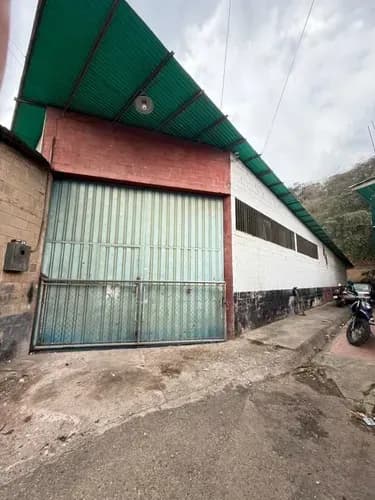 Xv, Galpón En Venta Ubicado En Barrancas Calle 9, Detrás De La Antigua Confitería El Loro