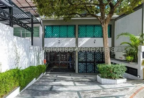 Hermosa Casa En Venta En San Bernardino Srl