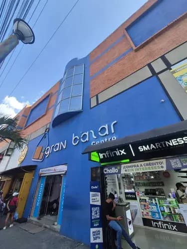 Carolina Romero Vende Local Cc Gran Bazar Centro De Valencia Edo Carabobo 21.000$