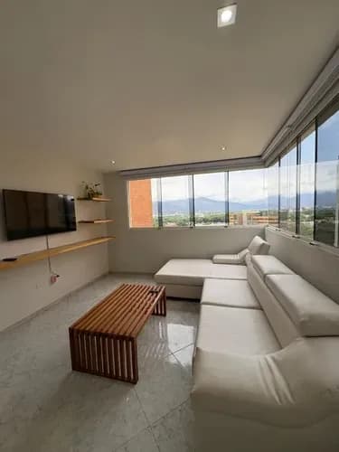 Alquiler De Apartamento Ubicado En Res. Isla De Rodas, La Trigaleña Alta