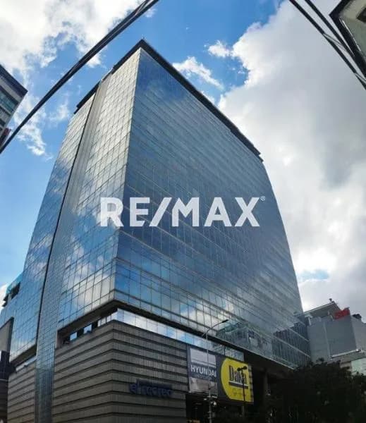 OFICINA EN VENTA - URB. SABANA GRANDE