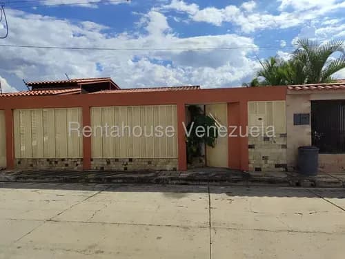 Hermosa Casa En Venta En Urbanismo Privado De La Morita Estef 26-12698