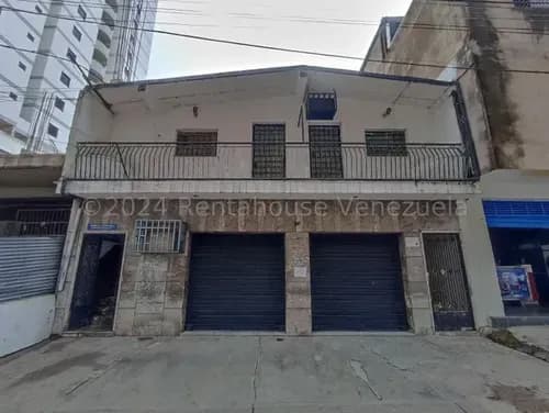 Edificio Con Excelente Potencial A La Venta En El Corazón De La Ciudad, Maracay (jbra 26-6029)
