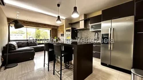 Apartamento Remodelado En Alquiler, Urb. San Bernardino