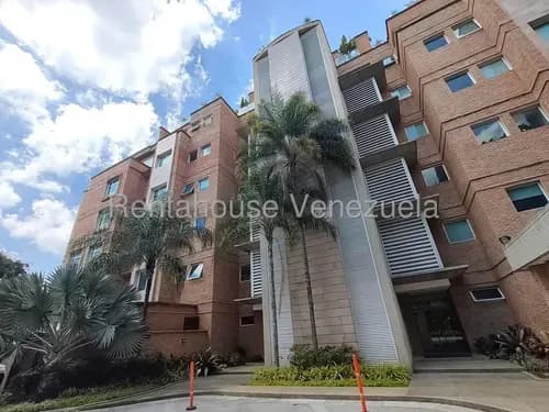 Apartamento En Venta En La Castellana Moderno Con Terraza Y Pozo De Agua #26-20443