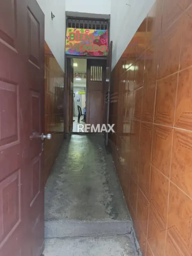 En venta casa y fondo de comercio de restaurante ubicado en la Candelaria