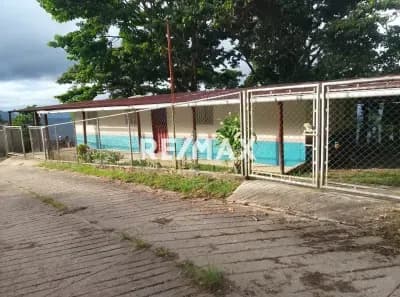 SE VENDE CASA EN SANTA ANA, SECTOR CHOCAIMA