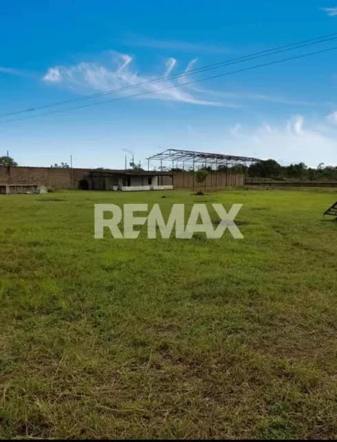 Se Vende Terreno en Vía Parare Zona Industrial