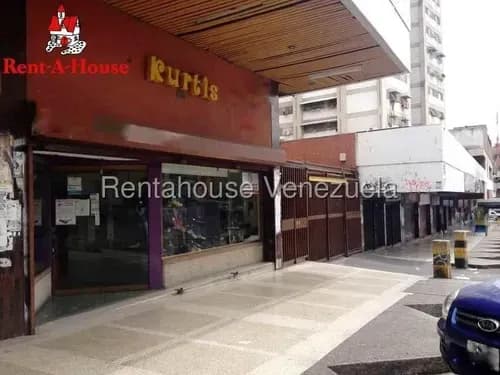 Local En Venta En Los Ruices Con Gran Visibilidad A La Calle Y Amplia Vitrina De Exhibición #26-20886