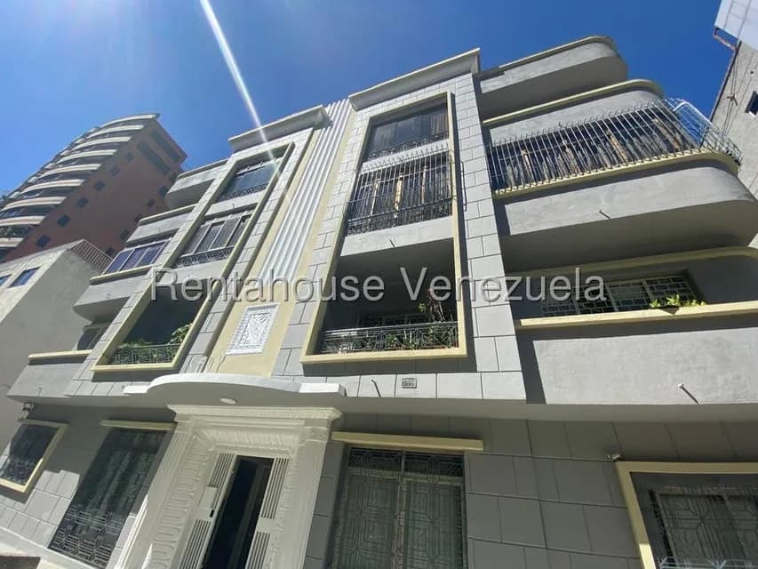 Comercial (Local Comercial) en Alquiler en El Bosque, Distrito Metropolitano