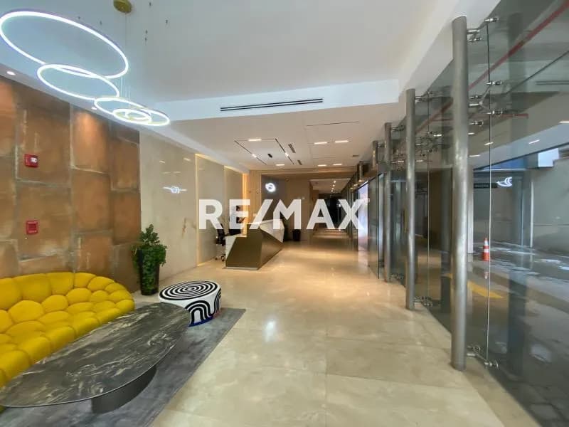 Vendo oficina obra gris 204,78m2 Torre Guayana