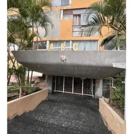Alquiler De Apartamento En Colinas De Bello 3h/2b/1p