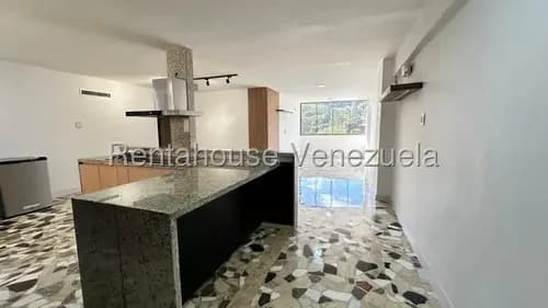 Apartamento Remodelado En Venta, Urb. La Boyera