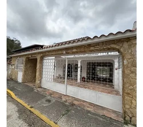 Casa En Venta Las Mucuritas Urbanizacion Colinas De Carrizal