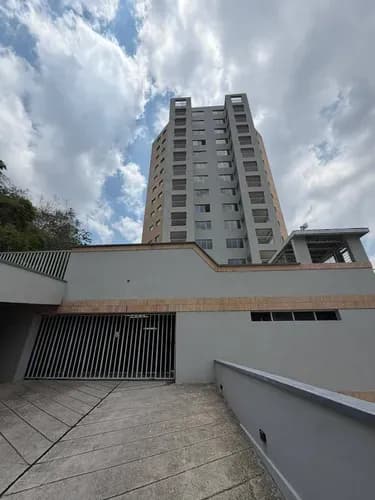 Lm Vende Apartamento En Obra Blanca, Resd. Buena Vista Suites En Trigaleña Alta, Valencia Carabobo 326670
