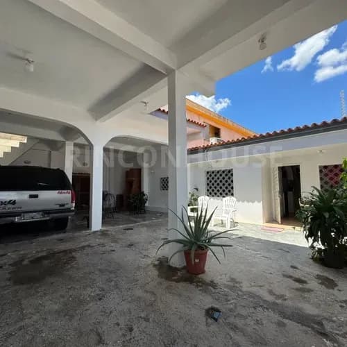 Casa En Venta Urb. La Fontana, La Morita I