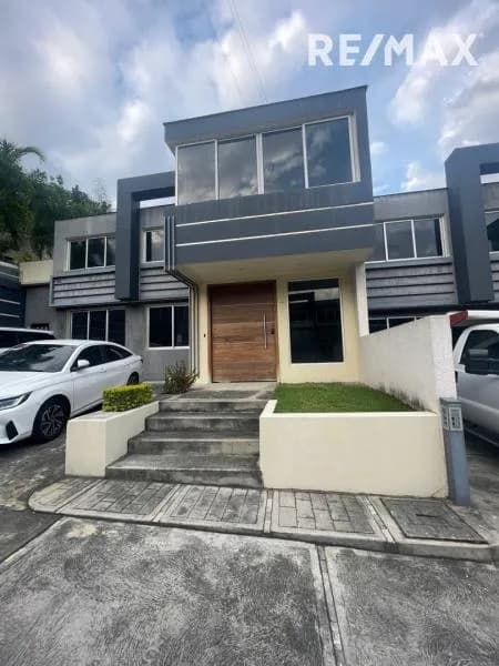 Town House en el conjunto residencial más exclusivo y moderno de la ciudad de Valera “Residencias Siracusa” será tu próximo hogar de ensueño.