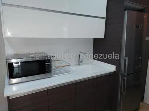 Venta Aprt En El Tolon. Amoblado. Pozo De Agua, Sistema De Seguridad Las 24 Horas, Piscina, Gimnasio 26-21327 Js