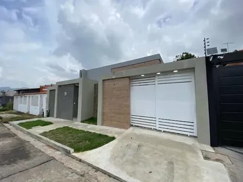 Casa En Venta En Valencia Estado Carabobo Urbanización Trigal Norte (am)