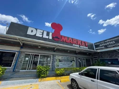 Tienda De Conveniencia En Venta