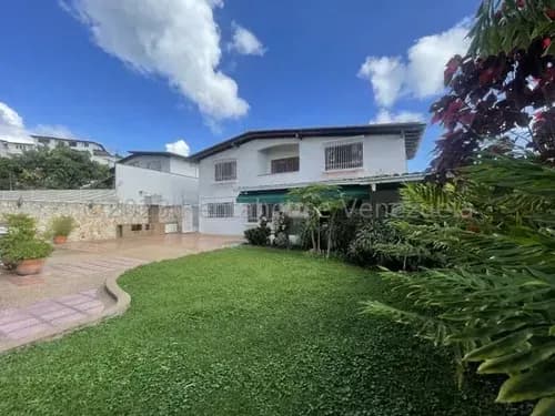 Se Vende Casa En Macaracuay Mls #24-12111