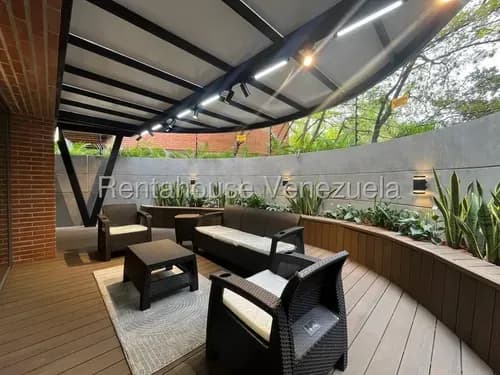 Apartamento En Venta En Las Mercedes Amoblado Terraza